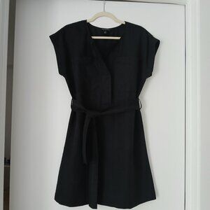 Banana Republic Factory Split Neck mini-dress